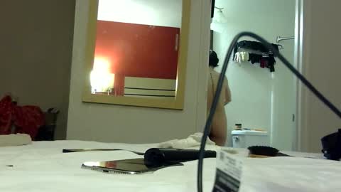 Snapshot of redruby1999 chatting on 16, 3, 2026 redruby1999 online show from 16, 3, 2026