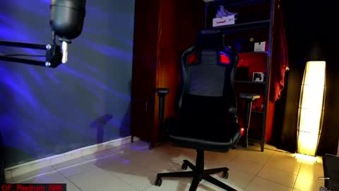 Red online show from 18, 12, 2024