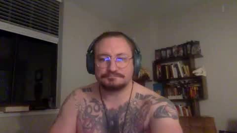 Snapshot of redsands64 chatting on 29, 9, 2025 redsands64 online show from 29, 9, 2025