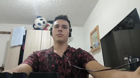 Snapshot of redsoul951869 chatting on 10, 9, 2025 RedsoulReaver online show from 10, 9, 2025