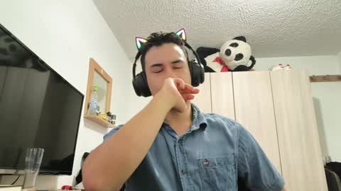 Snapshot of redsoul951869 chatting on 15, 9, 2025 RedsoulReaver online show from 15, 9, 2025