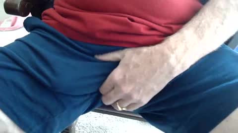 Max online show from 20, 10, 2025