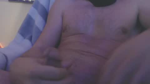 Snapshot of reebeez90 chatting on 7, 2, 2025 reebeez90 online show from 7, 2, 2025