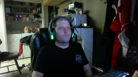 Snapshot of reecoiled chatting on 2, 7, 2026 reecoiled online show from 2, 7, 2026