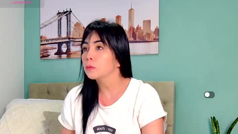 Snapshot of reese_yanella chatting on 11, 2, 2026 Yanella online show from 11, 2, 2026