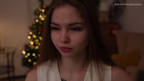 Snapshot of refined_style chatting on 20, 12, 2024 JessyinCherri yang online show from 20, 12, 2024