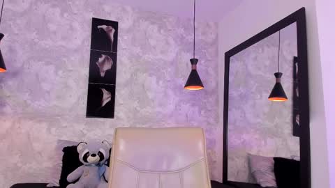 Regan online show from 24, 2, 2025