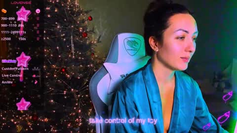 reggieMeow online show from 11, 1, 2025