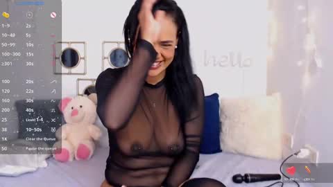 Snapshot of regina1819 chatting on 4, 1, 2025 regina1819 online show from 4, 1, 2025