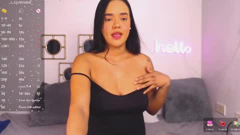 Snapshot of regina1819 chatting on 20, 2, 2025 regina1819 online show from 20, 2, 2025