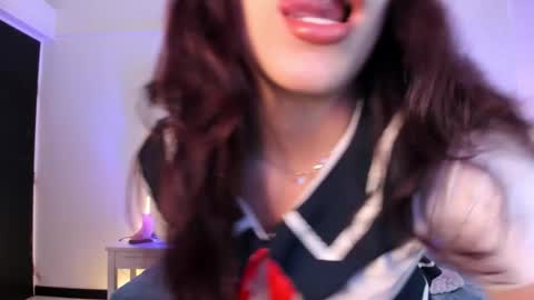 Snapshot of regina_blum chatting on 26, 11, 2025 Regina online show from 26, 11, 2025