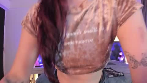 Snapshot of regina_blum chatting on 28, 11, 2025 Regina online show from 28, 11, 2025