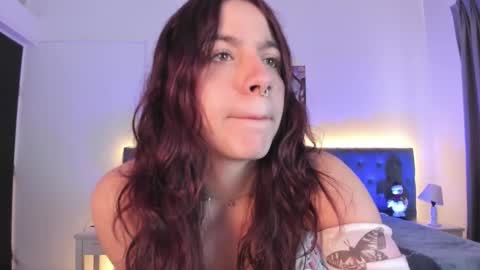 Snapshot of regina_blum chatting on 3, 12, 2025 Regina online show from 3, 12, 2025