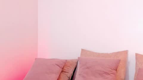 Snapshot of regina_noctixx chatting on 26, 10, 2025 Regina online show from 26, 10, 2025