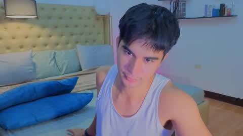 Snapshot of reidalert69 chatting on 14, 9, 2025 reidalert69 online show from 14, 9, 2025