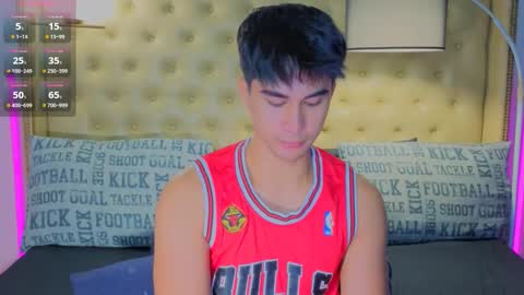 Snapshot of reidalert69 chatting on 20, 11, 2025 reidalert69 online show from 20, 11, 2025