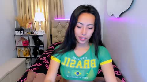 reighnempress online show from 26, 2, 2025