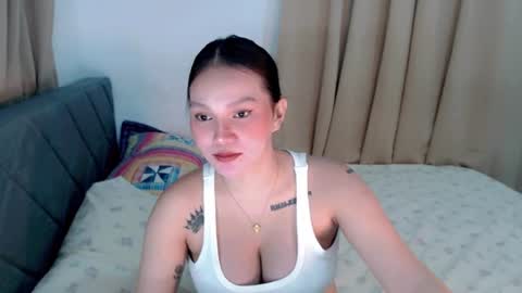 Snapshot of reignxxxx chatting on 17, 6, 2026 Rei online show from 17, 6, 2026