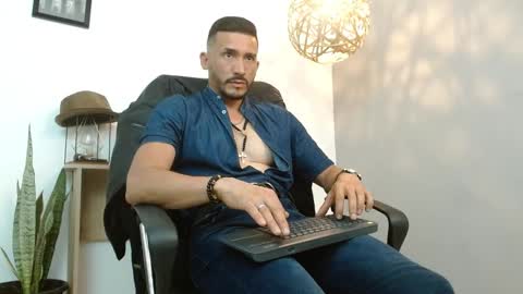   REIKO  online show from 23, 1, 2025