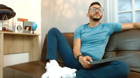   REIKO  online show from 10, 3, 2025