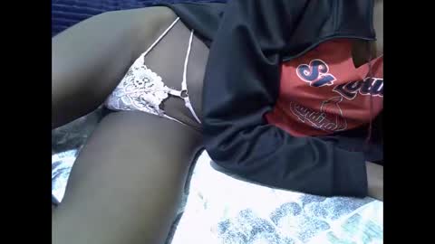 Snapshot of reina_2 chatting on 9, 5, 2026 cutie online show from 9, 5, 2026