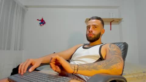 Rmy Steen online show from 8, 11, 2025