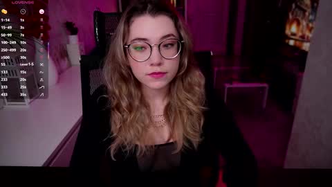 Snapshot of remywild chatting on 20, 12, 2025 RemyWild online show from 20, 12, 2025