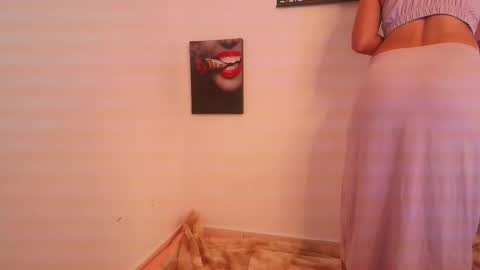 renataj online show from 26, 9, 2025