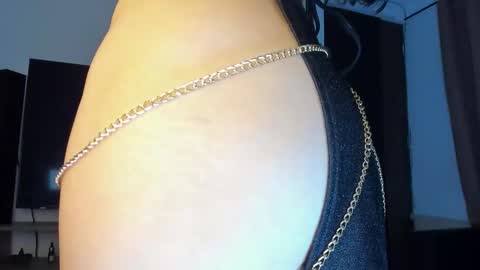 Renata online show from 25, 10, 2025