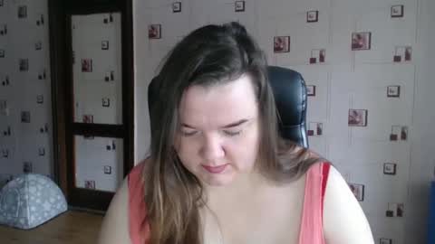 Snapshot of renataoia chatting on 14, 12, 2024 renataoia online show from 14, 12, 2024