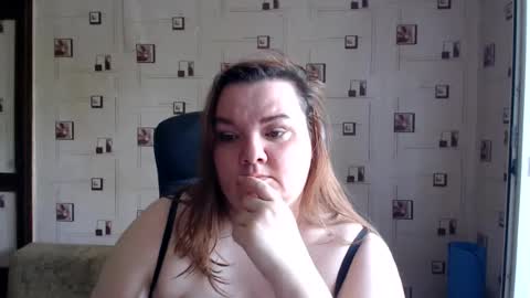 Snapshot of renataoia chatting on 28, 6, 2026 renataoia online show from 28, 6, 2026