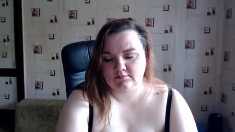 Snapshot of renataoia chatting on 11, 7, 2026 renataoia online show from 11, 7, 2026