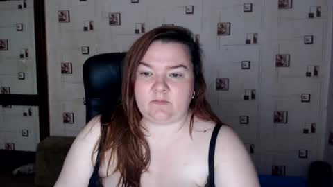 Snapshot of renataoia chatting on 28, 7, 2026 renataoia online show from 28, 7, 2026