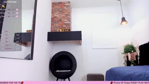 Snapshot of renataruiz_rr chatting on 1, 3, 2025 online show from 1, 3, 2025