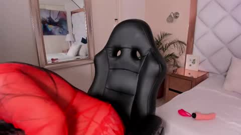 Snapshot of renatarussel chatting on 22, 2, 2025 Renata online show from 22, 2, 2025