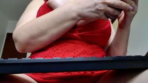 Snapshot of renattabigboobs chatting on 28, 6, 2026 Renatta online show from 28, 6, 2026