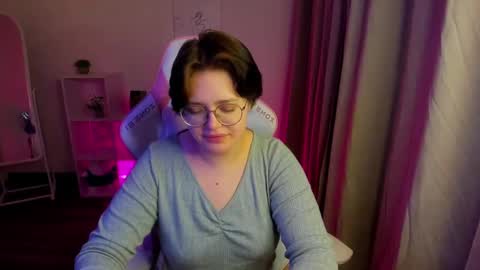 Snapshot of renee_turner chatting on 7, 12, 2024 renee_turner online show from 7, 12, 2024