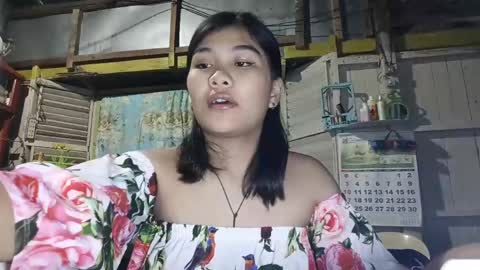 Snapshot of renerowntree chatting on 16, 5, 2026 Evelyn online show from 16, 5, 2026