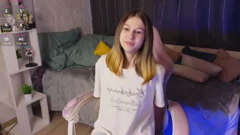 Snapshot of renettaschmeling chatting on 21, 6, 2026 Christina online show from 21, 6, 2026