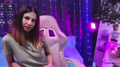 Snapshot of renettaschmeling chatting on 25, 6, 2026 Christina online show from 25, 6, 2026
