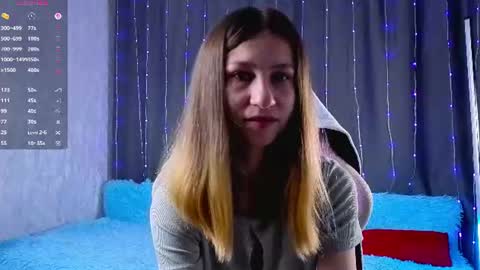 Snapshot of renettaschmeling chatting on 9, 7, 2026 Christina online show from 9, 7, 2026