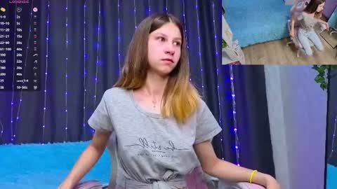 Snapshot of renettaschmeling chatting on 21, 7, 2026 Christina online show from 21, 7, 2026