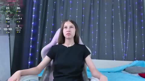 Snapshot of renettaschmeling chatting on 27, 7, 2026 Christina online show from 27, 7, 2026