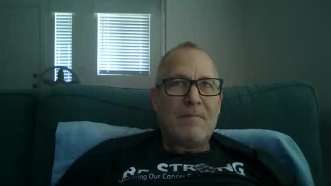 Snapshot of renewaz chatting on 3, 2, 2026 Renewaz online show from 3, 2, 2026