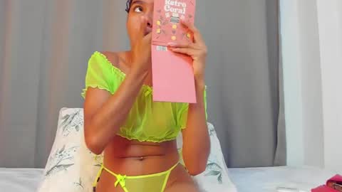 Snapshot of rennatta_sx chatting on 3, 2, 2025 Renata online show from 3, 2, 2025