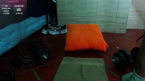 R E N E  online show from 18, 1, 2025