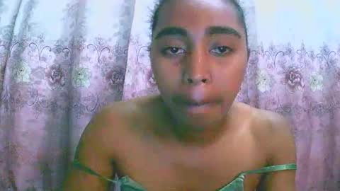 Rephaleta online show from 4, 10, 2025