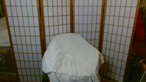 Betsy online show from 15, 2, 2025