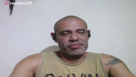 Snapshot of retlam37 chatting on 19, 5, 2026 Walter online show from 19, 5, 2026