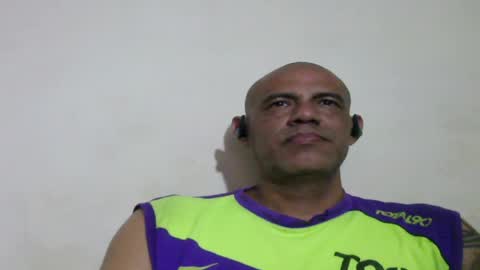 Snapshot of retlam37 chatting on 13, 6, 2026 Walter online show from 13, 6, 2026